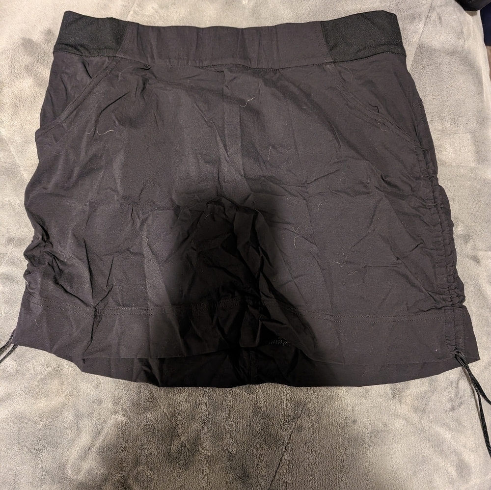 Columbia‎ skirt